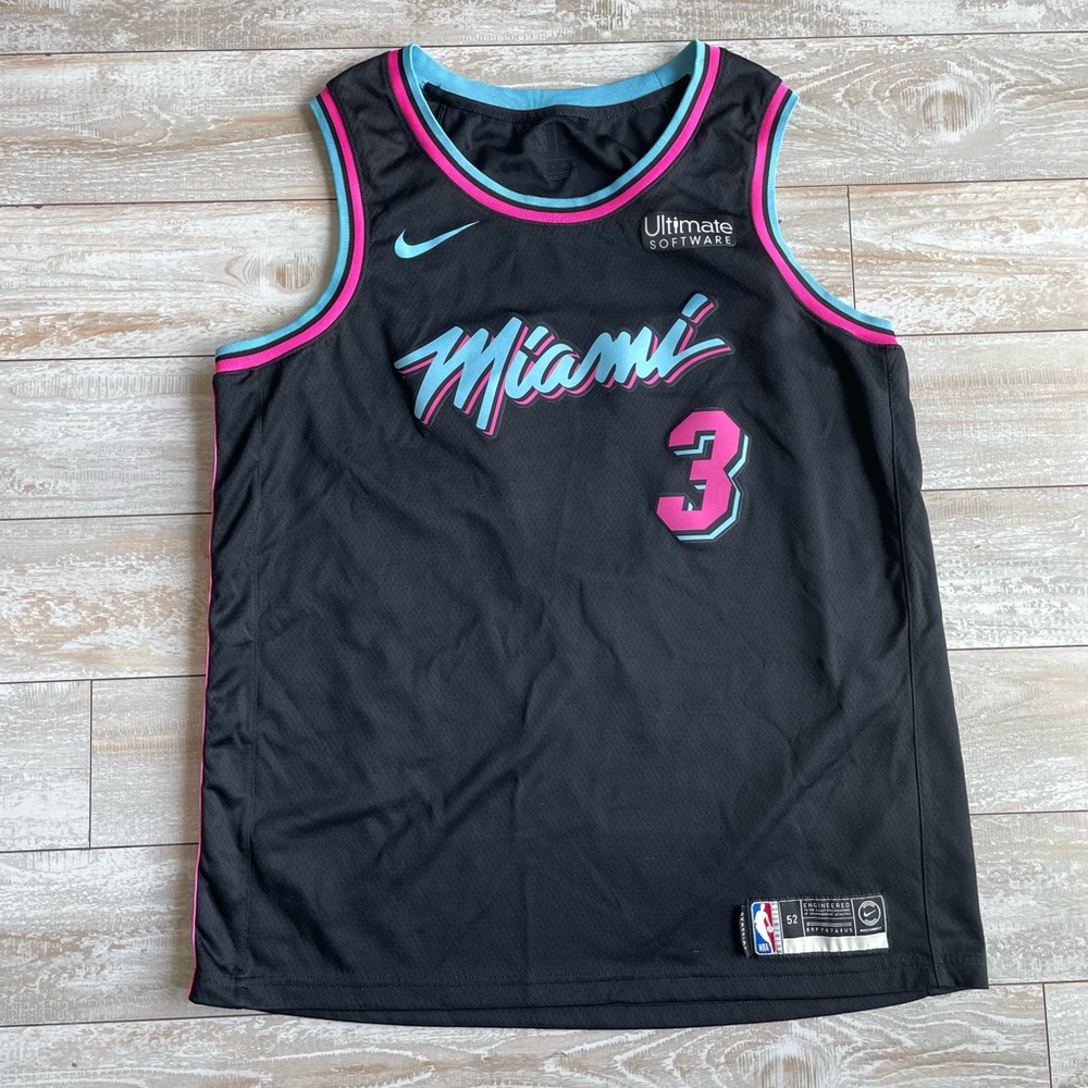 Miami Heat - Wade - Nike edition